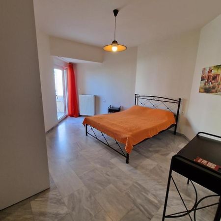 Maria'S Sharing Apartment Heraklion Exteriör bild